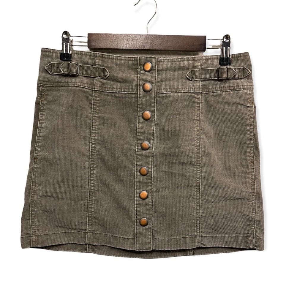 GAP Corduroy Snap Button Skirt Size 8